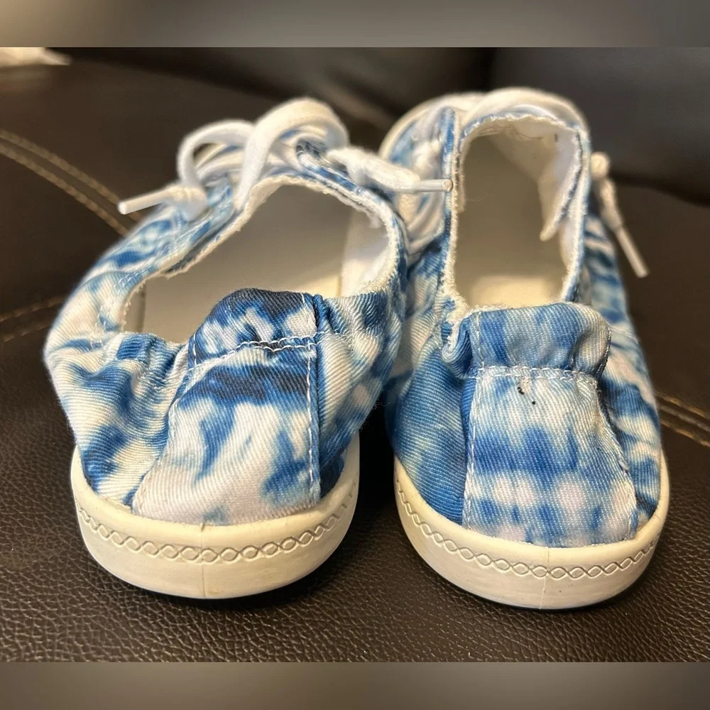 Time and Tru Tie Dye Sneakers. Size 8. - Picture 12 of 12